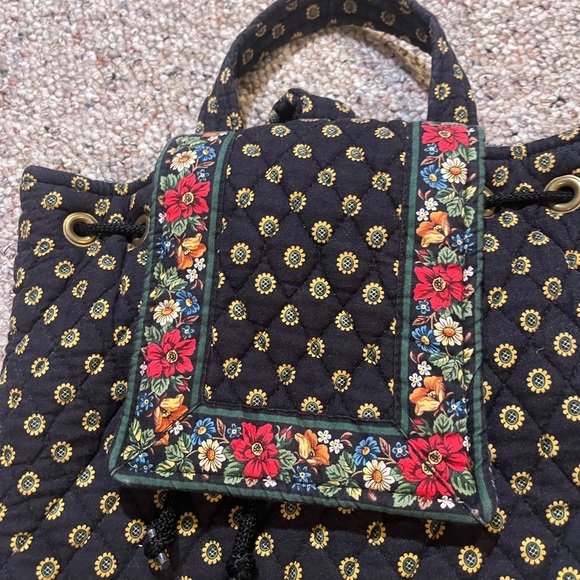 Vera Bradley Vintage Retired Floral Patterned Black Backpack - Picture 2 of 9